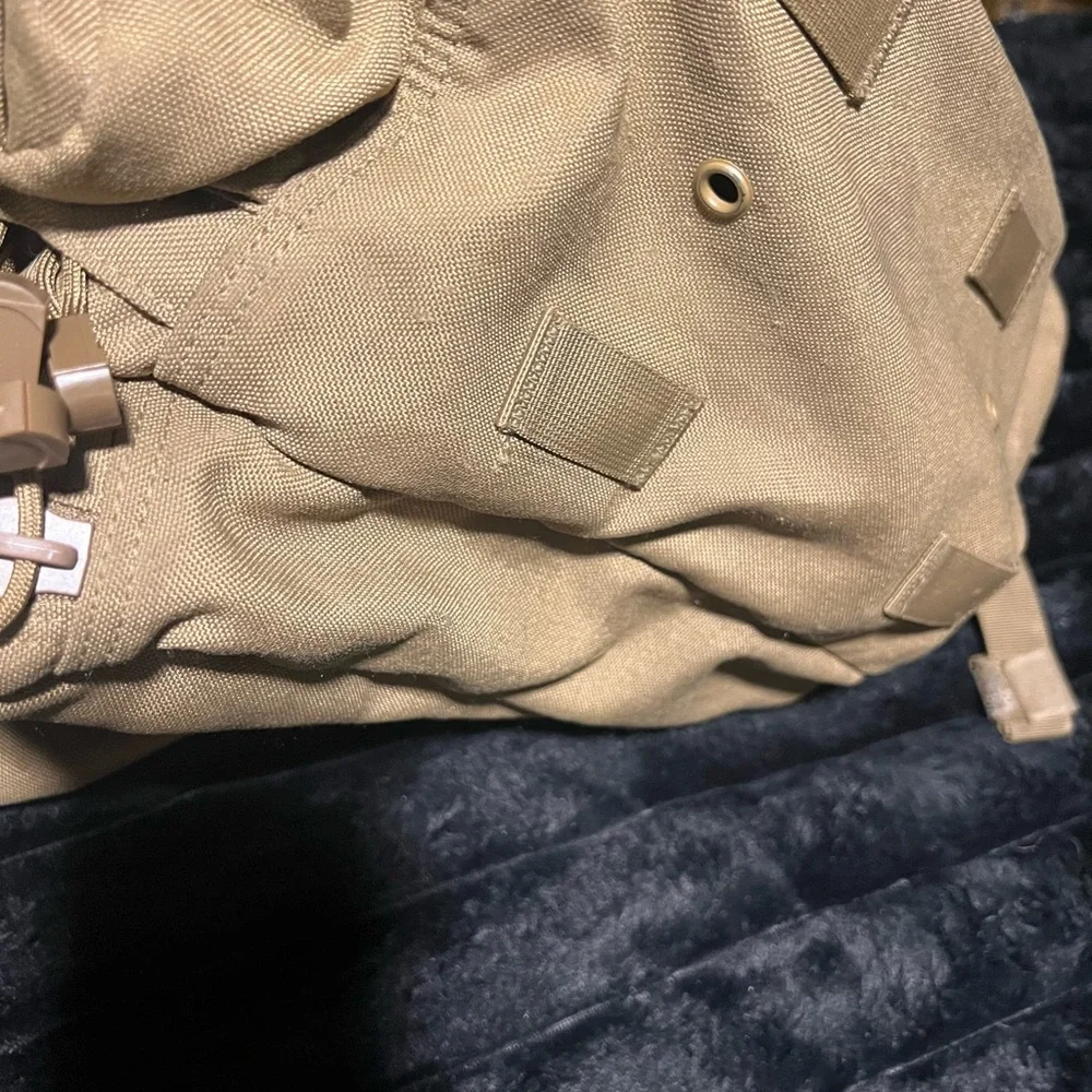 Condor backpack - Picture 8 of 11